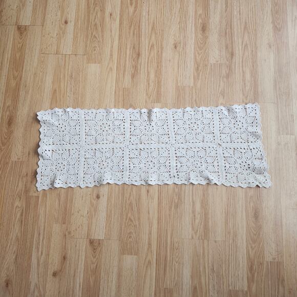 Handmade Crochet Lace Table Runner Ivory 35x13 Rectangular Doily Farmhouse Chic - Picture 2 of 8